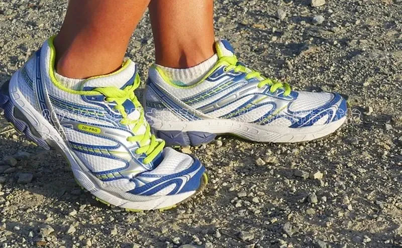 Bsports手机版百度翻译App2024年最夯男士鞋款：广东最新流行款式抢
先看