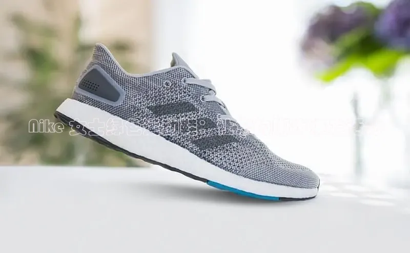 bsports必一体育网页版登录中文在线Nike 女士绿色运动鞋：让您的脚步焕发活力