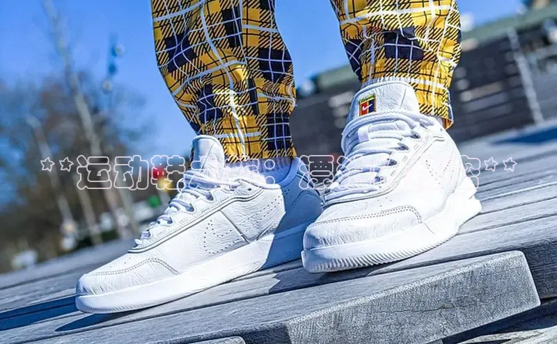 bsports必一体育网页版登录中文在线**运动鞋之旅：漂泊的秘密**