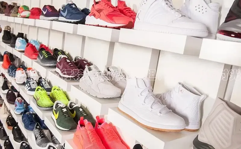 bsports网页版登录官方入口雷柏科技最舒适的步行鞋：轻松无负担，尽享漫步时光