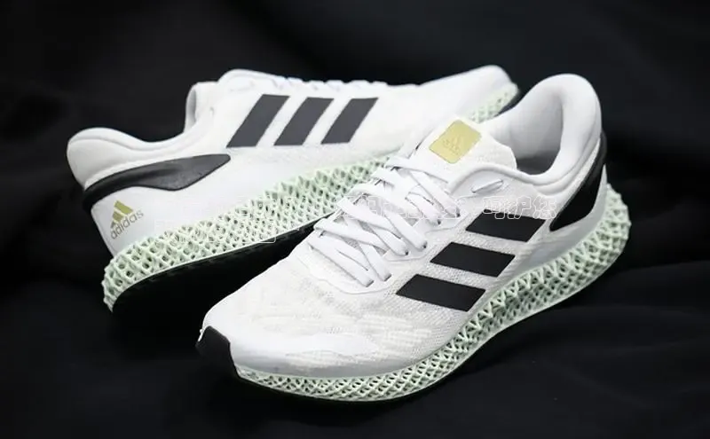 bsport体育官方网站BSPORTS百度搜索资源平台**最舒适的 361 妈妈运动鞋：呵护您
双脚的秘密**